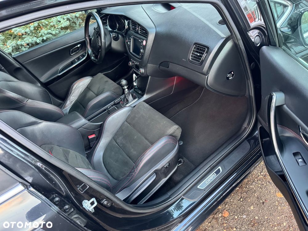 Kia Ceed 1.6 T-GDI GT-Challenge - 9