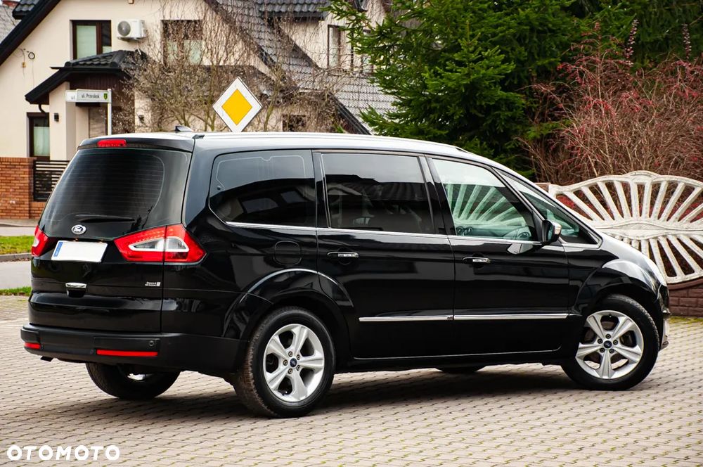 Ford Galaxy 2.0 TDCi DPF Ghia - 18