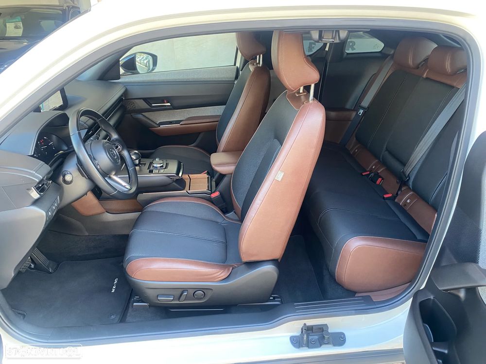 Mazda MX-30 e-SKYACTIV - 36