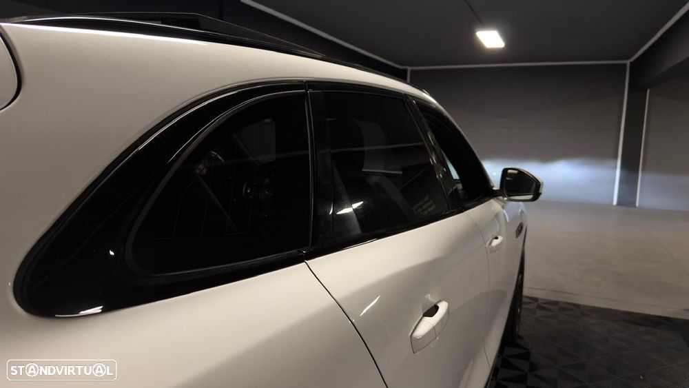 Jaguar F-Pace 2.0 i4D R-Sport AWD Aut. - 23