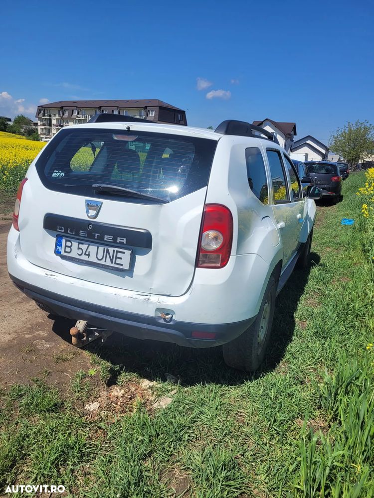 Dacia Duster 1.5 dCi 4x4 Laureate - 3