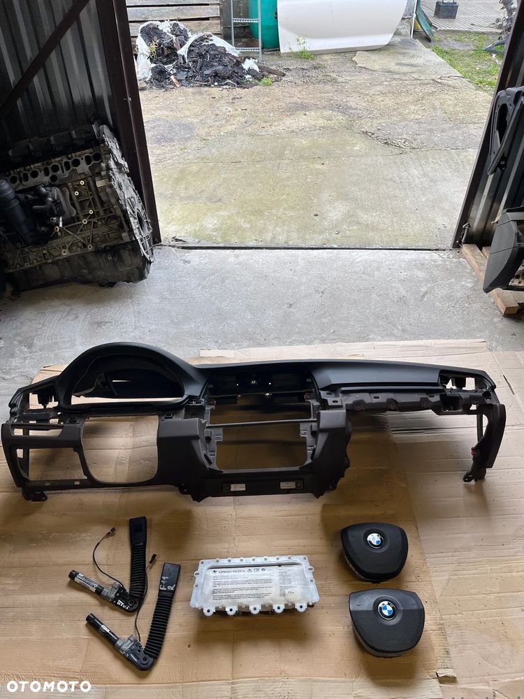 BMW 5 F10 F11 DESKA ROZDZIELCZA KOKPIT KONSOLA HUD ARIBAG NAPINACZE ORYGINAŁ KOMPLET - 1