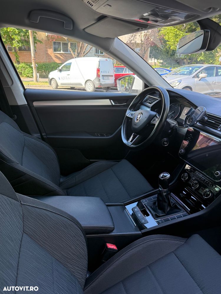 Skoda Superb 2.0 TDI Ambition - 16