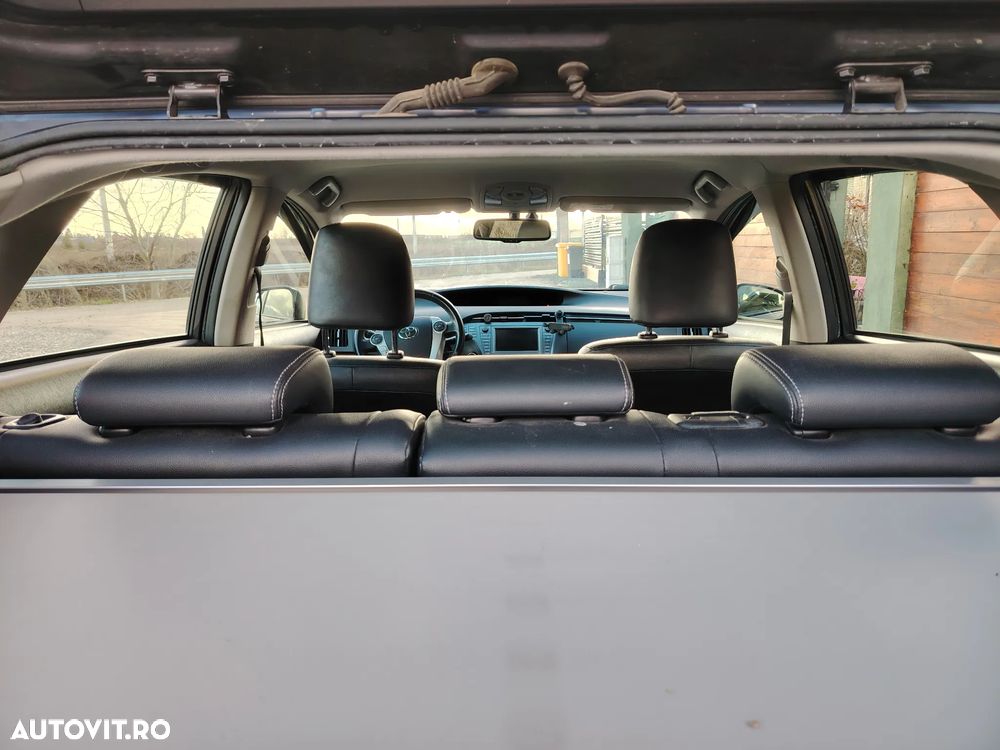 Toyota Prius Sol - 7