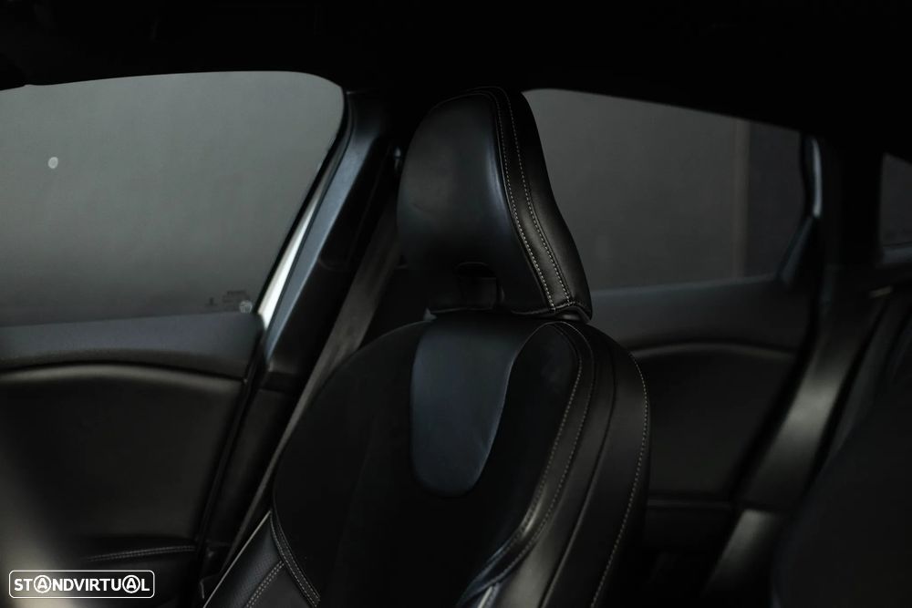Volvo V40 D2 RDesign - 38