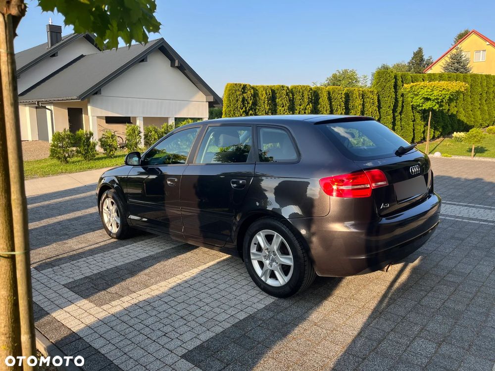 Audi A3 Sportback - 7
