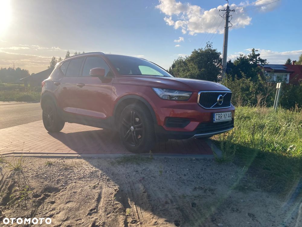 Volvo XC 40 T3 Geartronic Momentum - 5