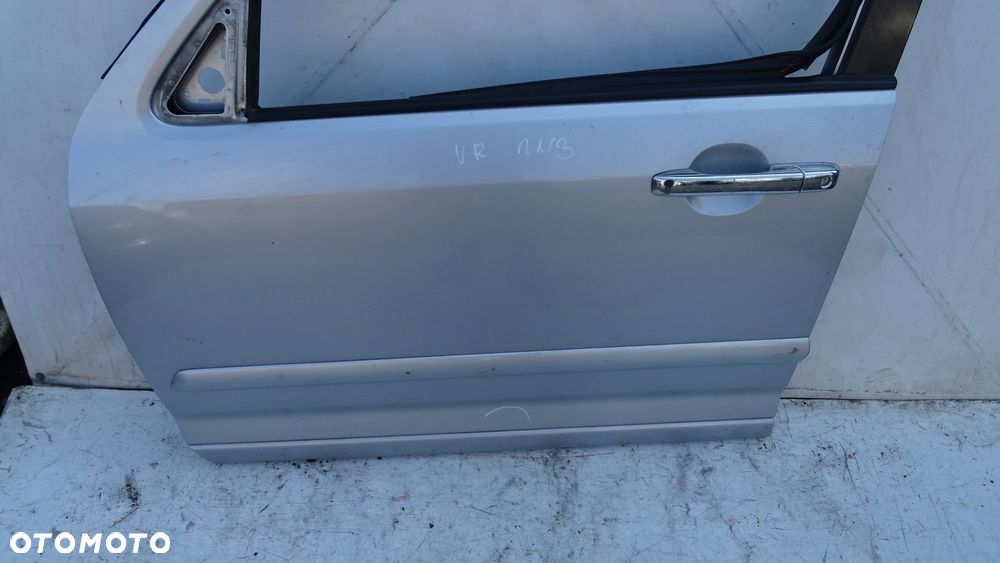 DRZWI LEWY PRZÓD HONDA CR-V II 2.2i-CDTi - 2