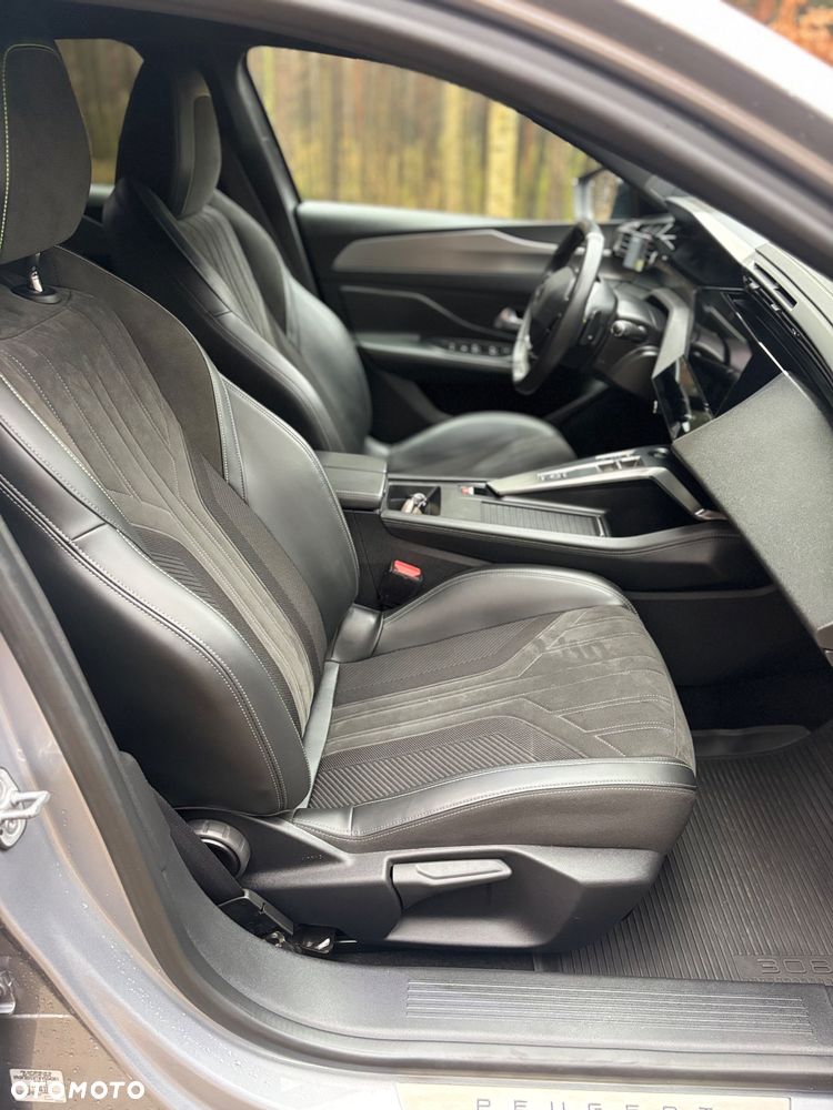 Peugeot 308 180 e-EAT8 GT - 18