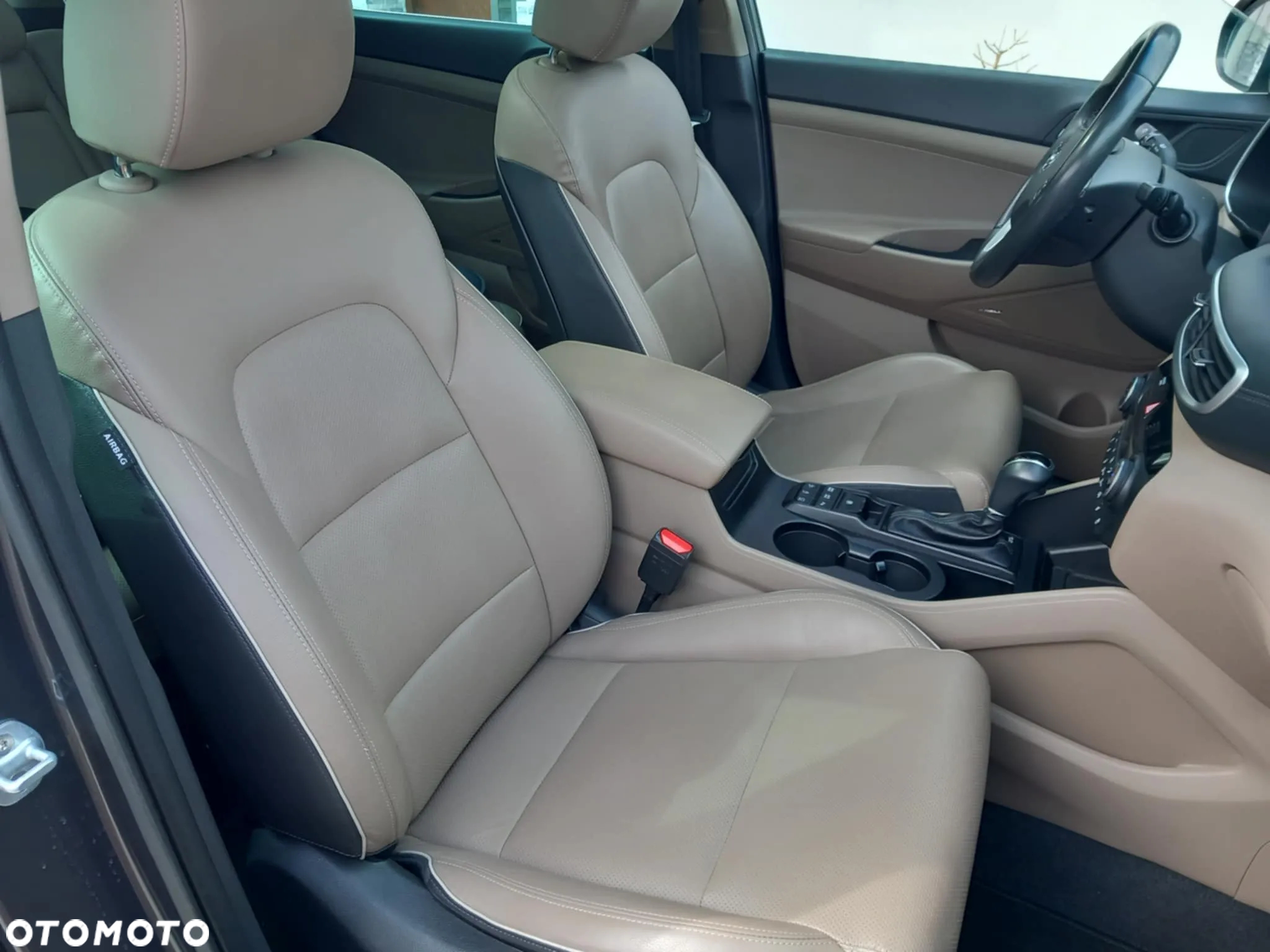 Hyundai Tucson 1.6 T-GDi Premium 4WD DCT - 25