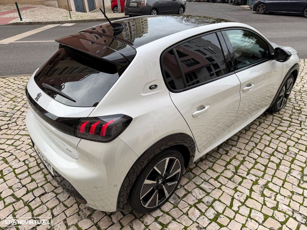 Peugeot e-208 50 kWh GT Pack - 5