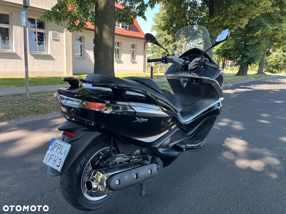 Piaggio X10 - 4