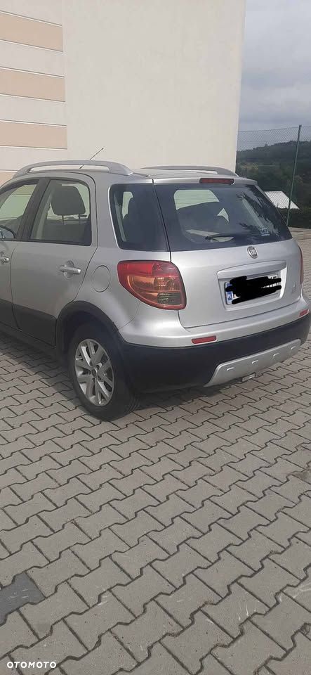 Fiat Sedici 2.0 Multijet DPF 4x2 Emotion - 3