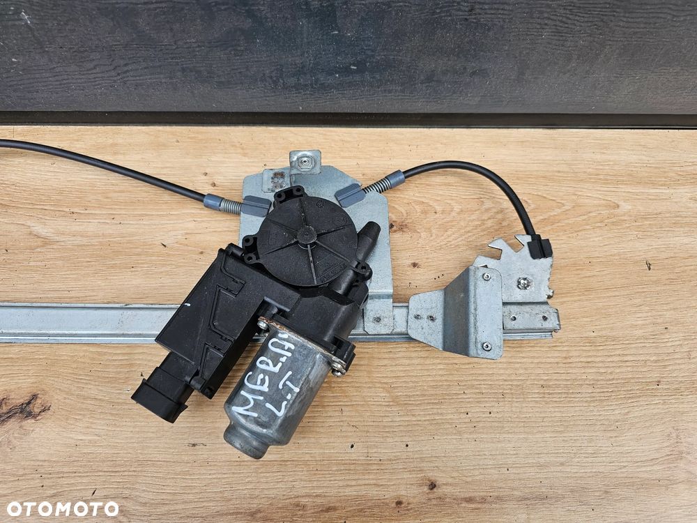 PODNOŚNIK ELEKTRYCZNY SZYBY LEWY TYŁ OPEL MERIVA A EUROPA 93389553 - 3