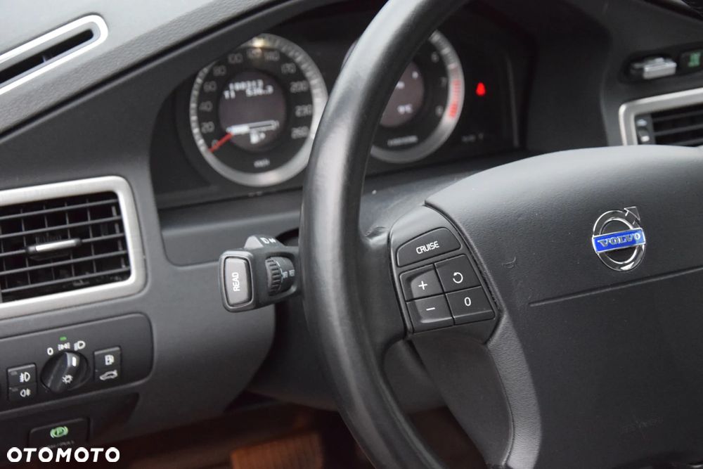 Volvo V70 2.5T Summum - 22