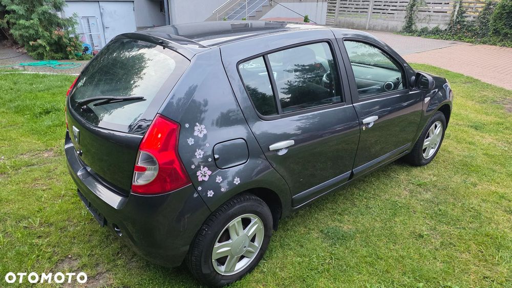 Dacia Sandero 1.6 Laureate - 18