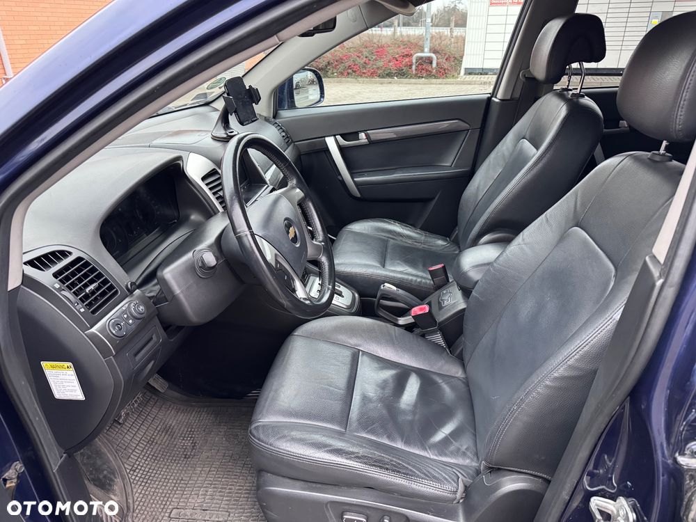 Chevrolet Captiva 2.0 d LT high - 12