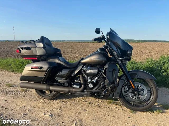 Harley-Davidson FLHTCU Ultra - 1