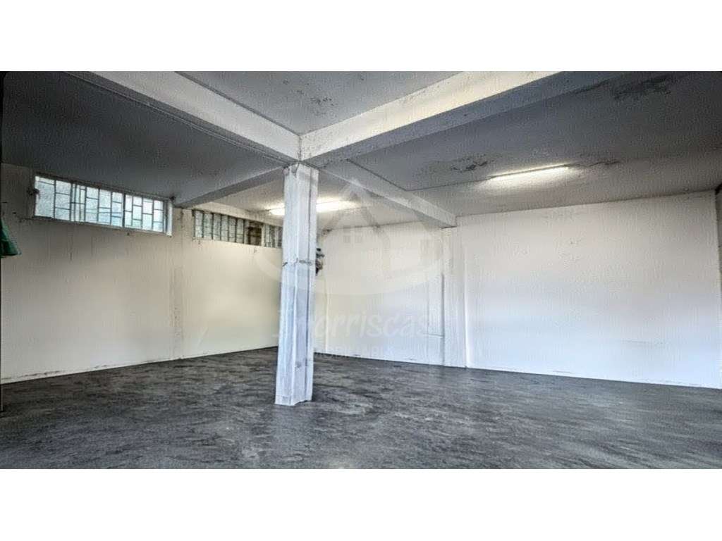Armazém para atividade industrial em Unhos, Loures - Grande imagem: 4/29