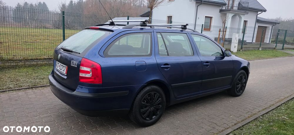 Skoda Octavia 1.6 FSI Elegance - 7