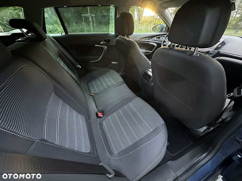 Opel Insignia - 29