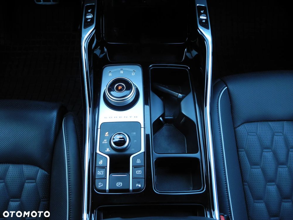Kia Sorento - 14