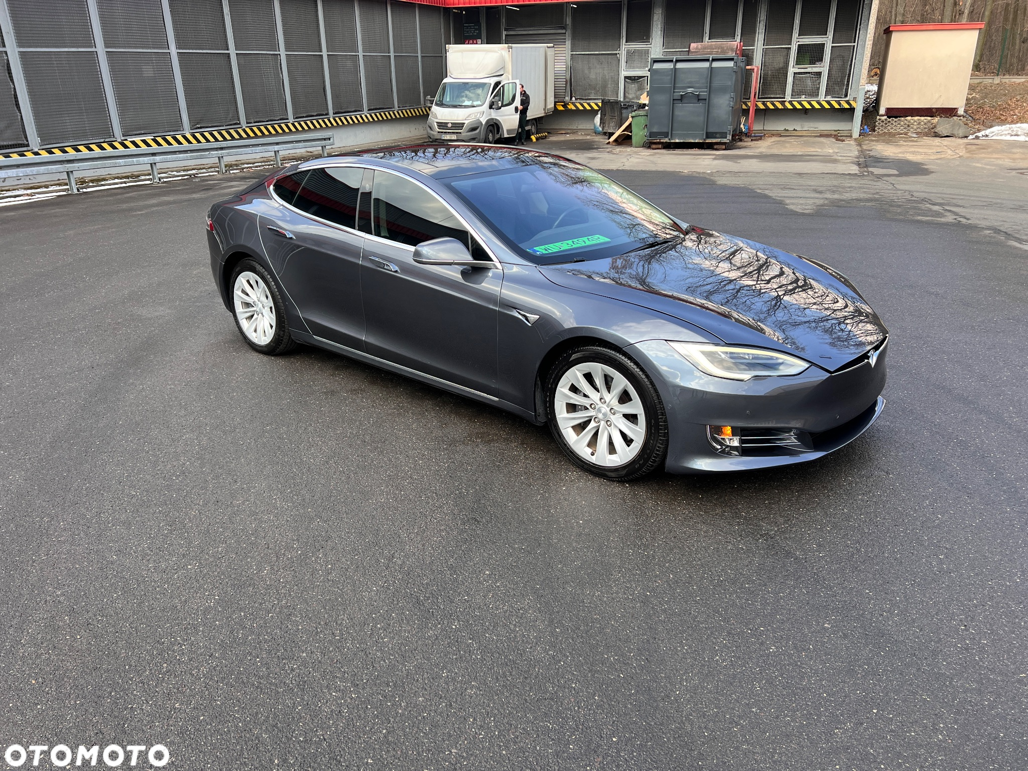 Tesla Model S 75 D - 19