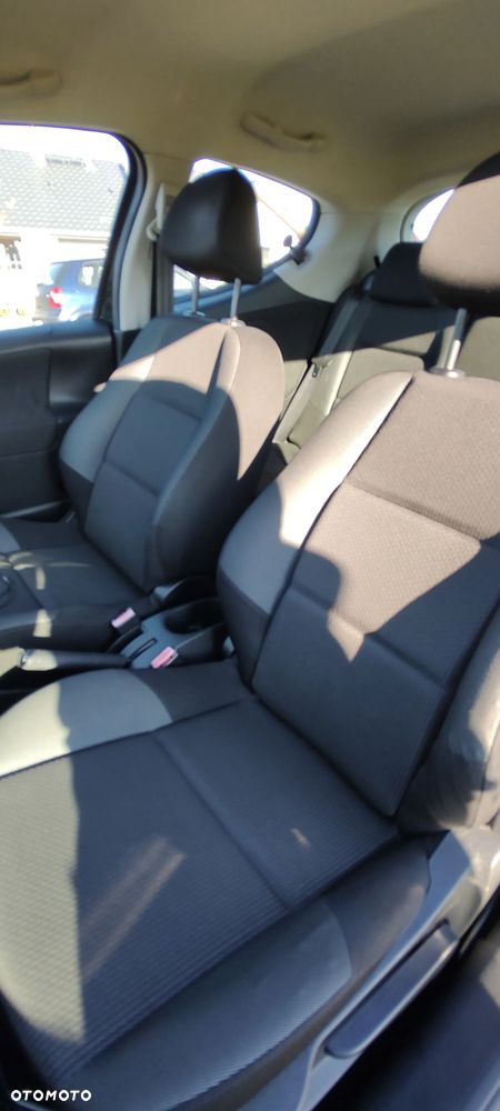 Peugeot 207 1.4 16V Trendy - 8