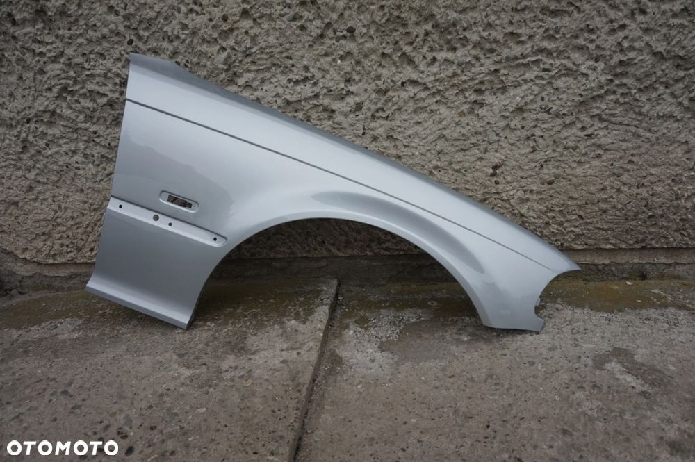 BŁOTNIK PRAWY BMW E46 354 COUPE CABRIO 98/02r - 4