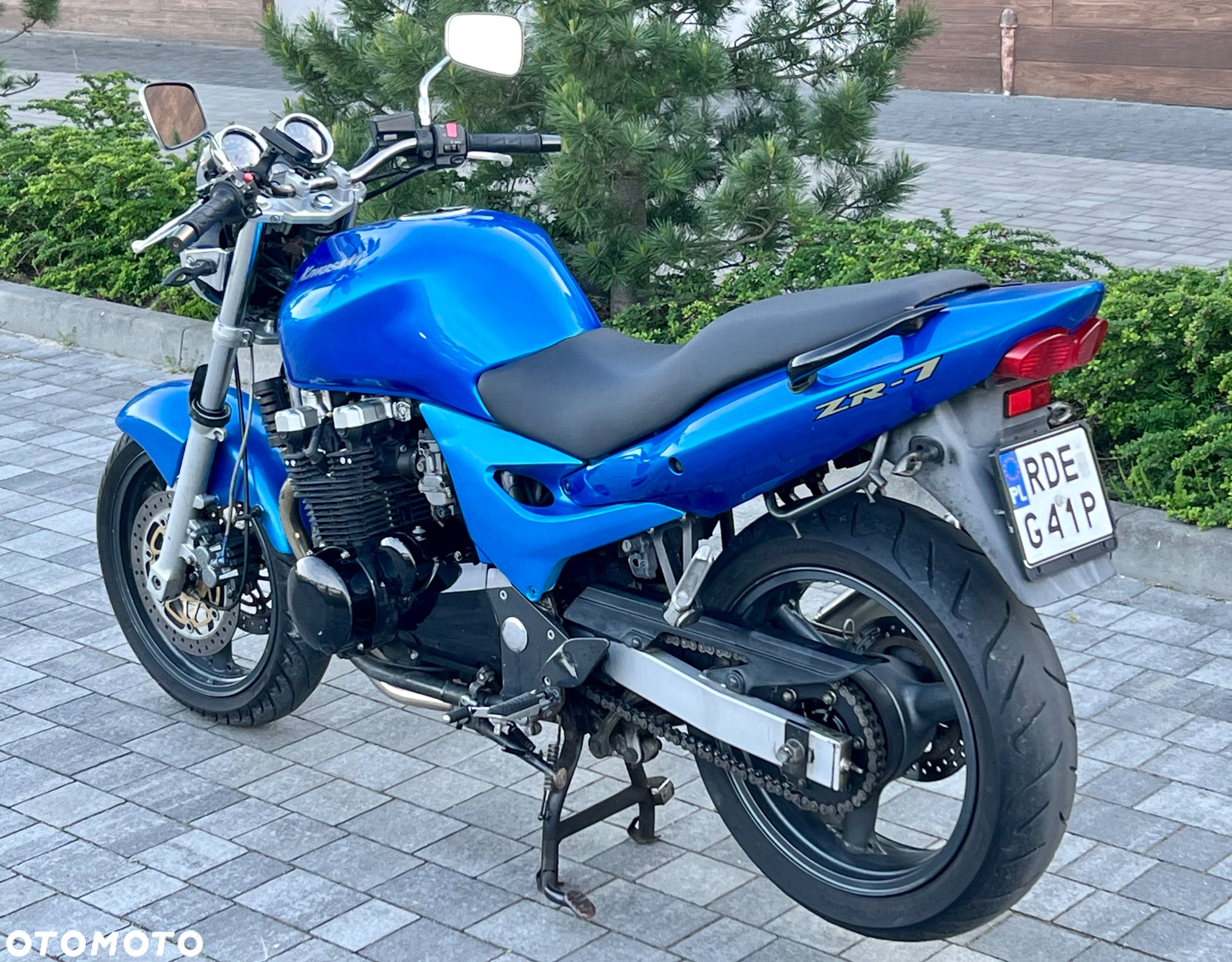 Kawasaki ZR - 4