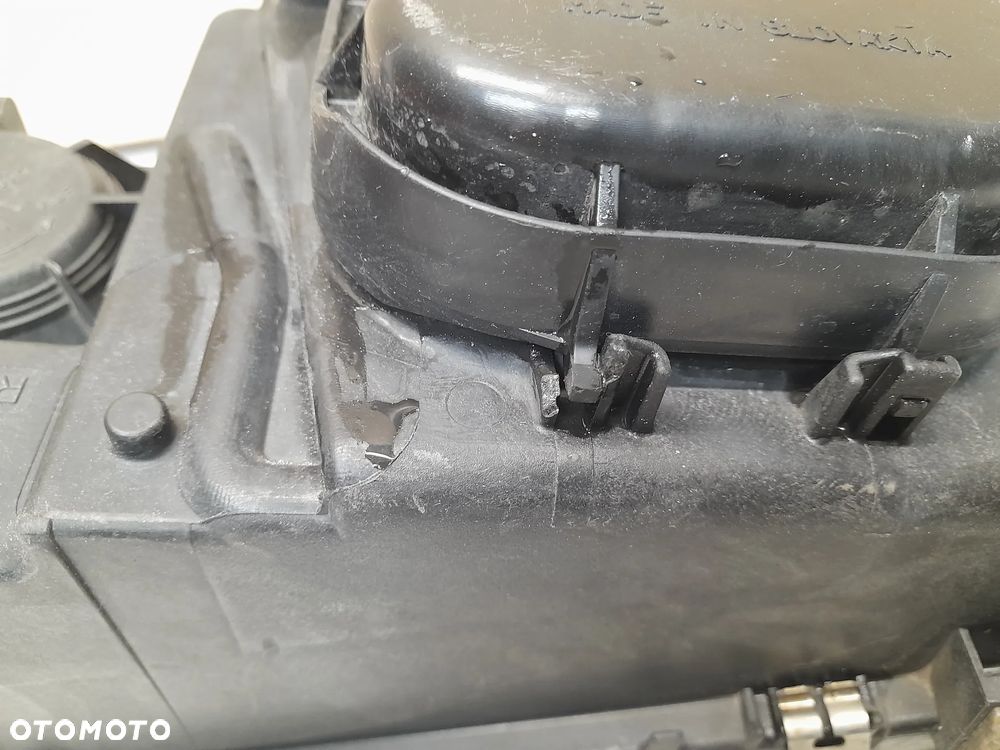 MAN TGL TGM TGA LAMPA PRAWA PRZÓD SWIATŁO DZIENNE 5692400008 - 5