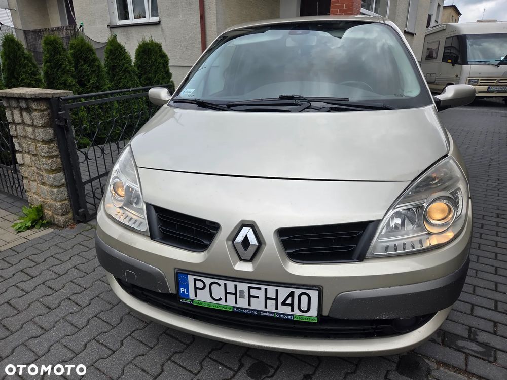 Renault Scenic - 2