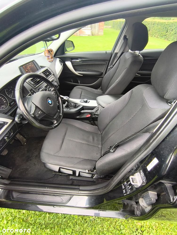 BMW Seria 1 118d - 8