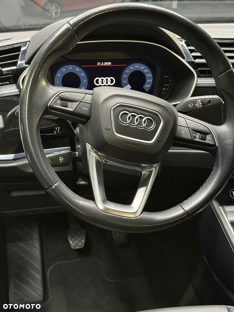 Audi Q3 35 TFSI - 12
