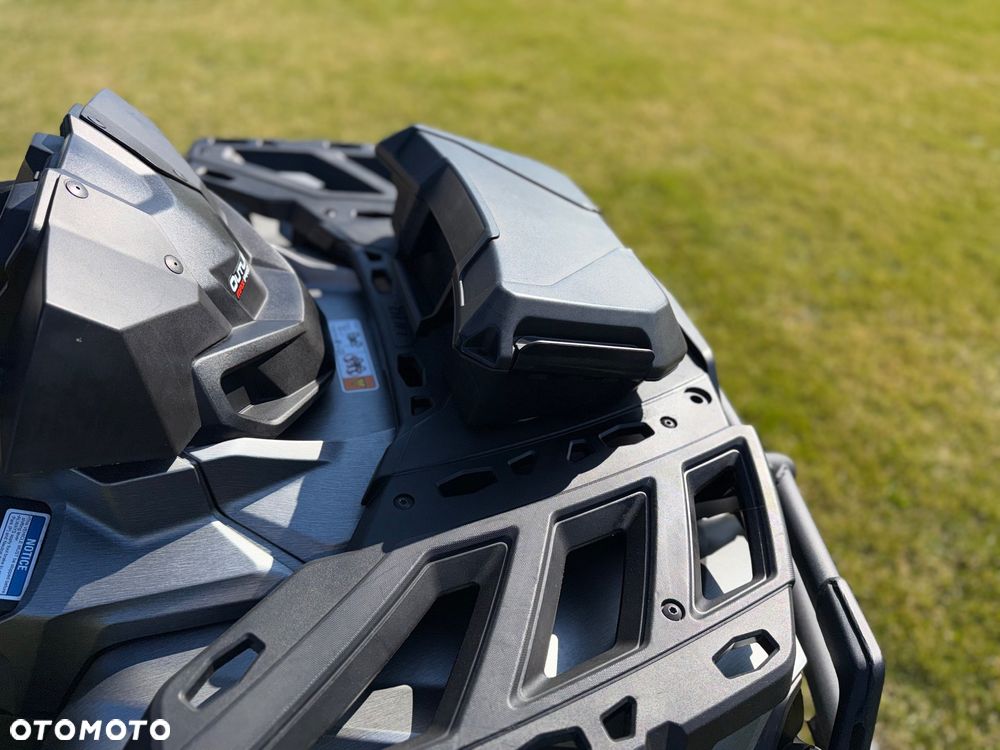 Can-Am Outlander Max - 20