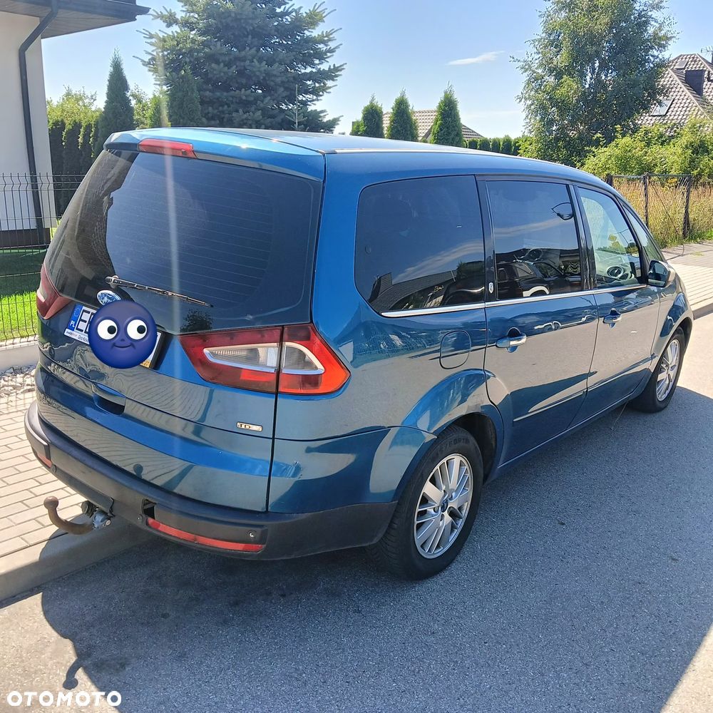 Ford Galaxy - 5