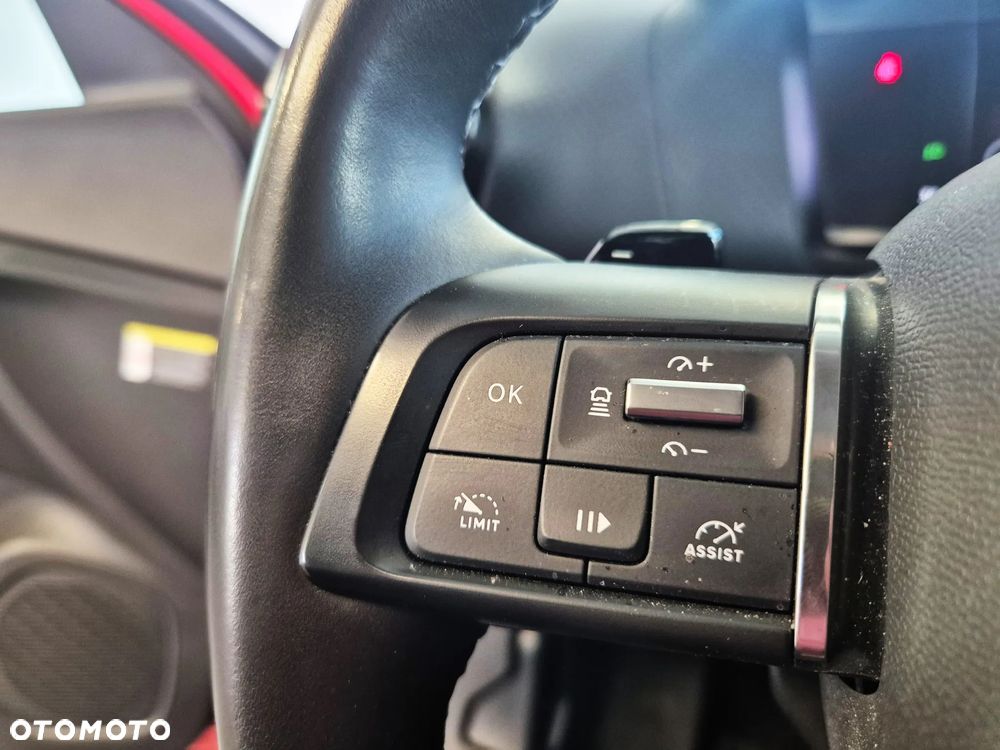 Citroën C4 1.2 PureTech Shine S&S EAT8 - 23