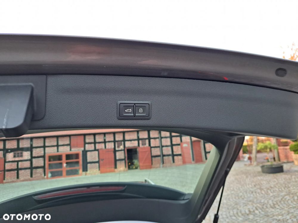 Audi A6 Allroad - 14