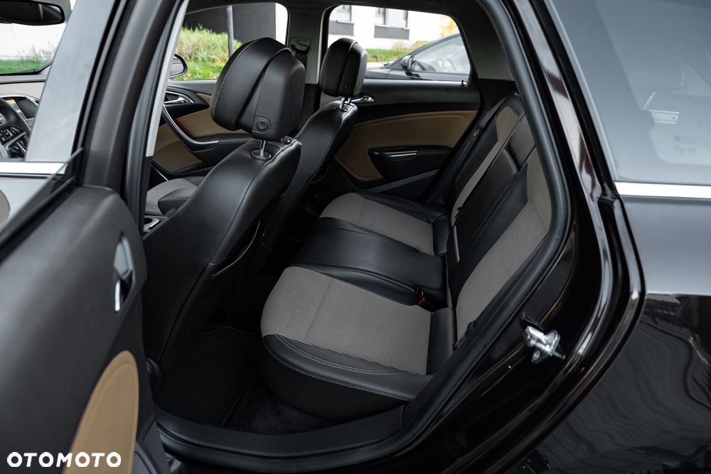 Opel Astra 1.4 Turbo Sports Tourer Automatik Exklusiv - 18