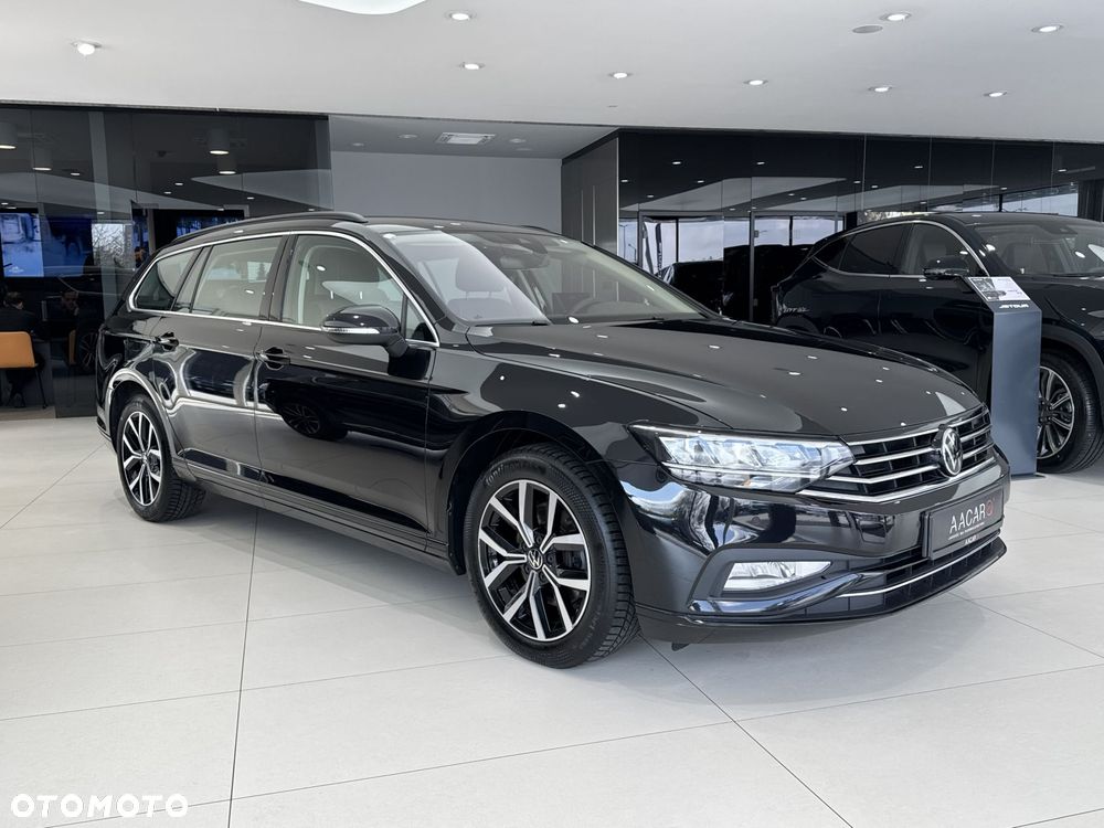Volkswagen Passat - 6