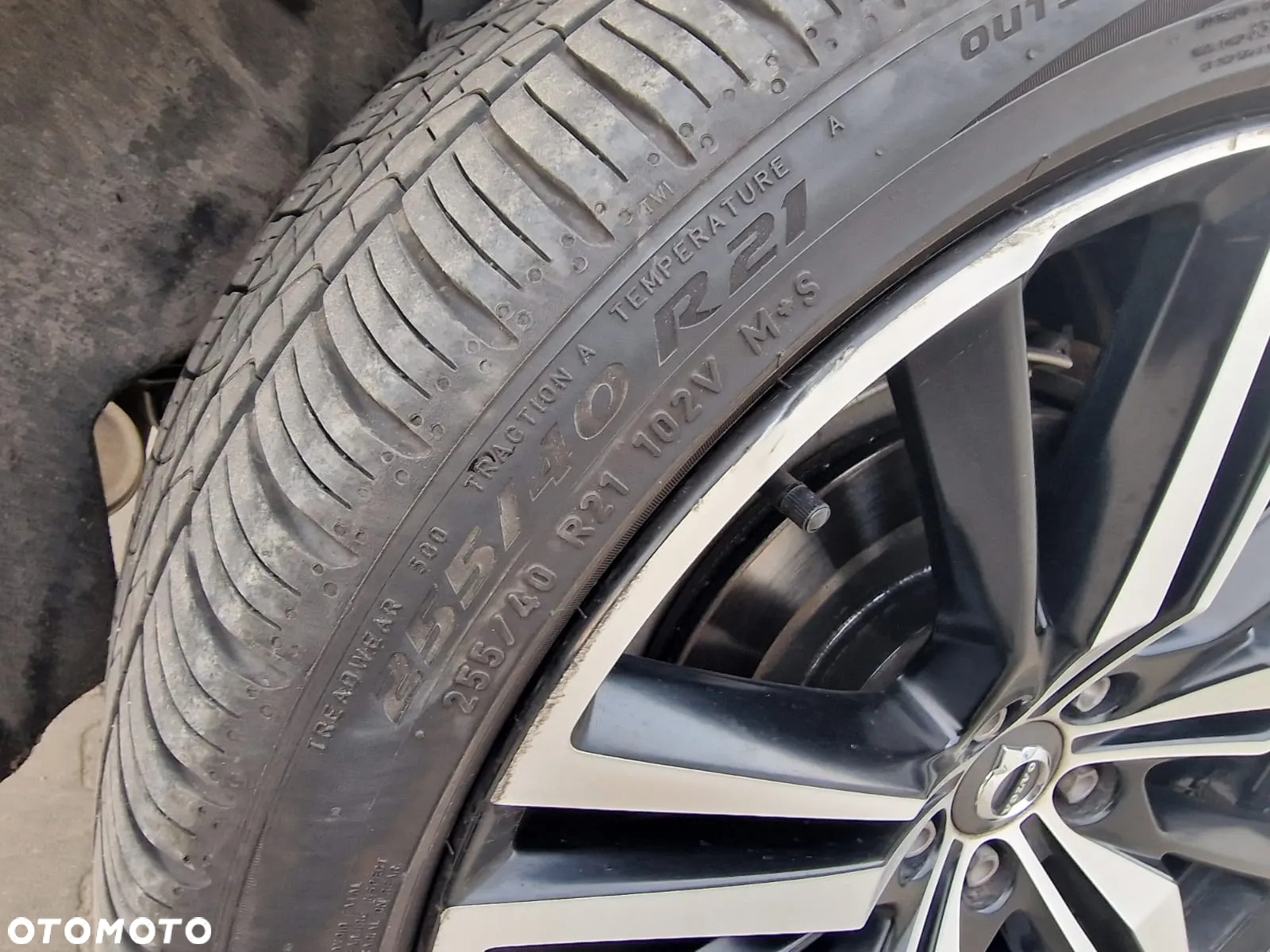 Volvo XC 60 T6 AWD Geartronic RDesign - 11