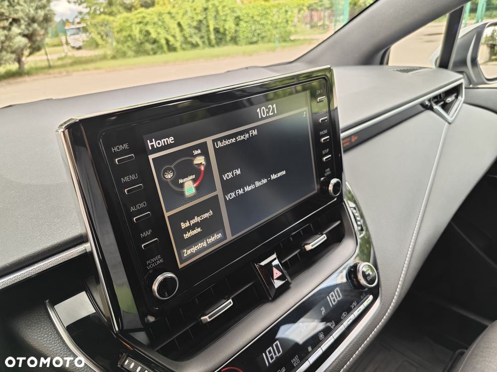 Toyota Corolla 2.0 Hybrid Comfort - 25