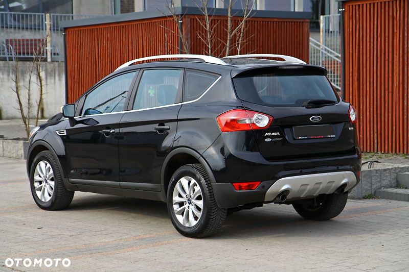 Ford Kuga 2.0 TDCi 4x4 Titanium - 2