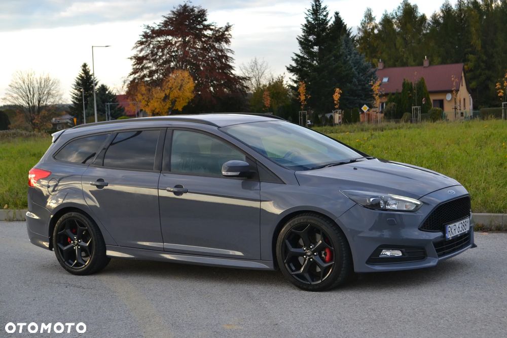 Ford Focus - 5
