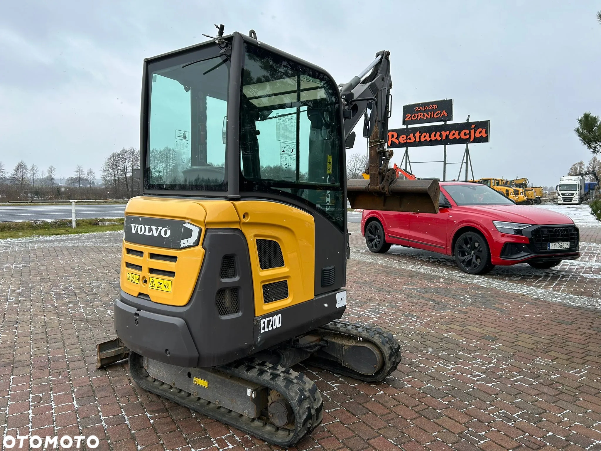 Volvo EC20D - 16