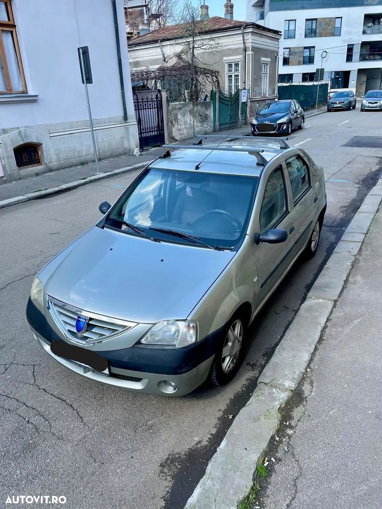 Dacia Logan - 1