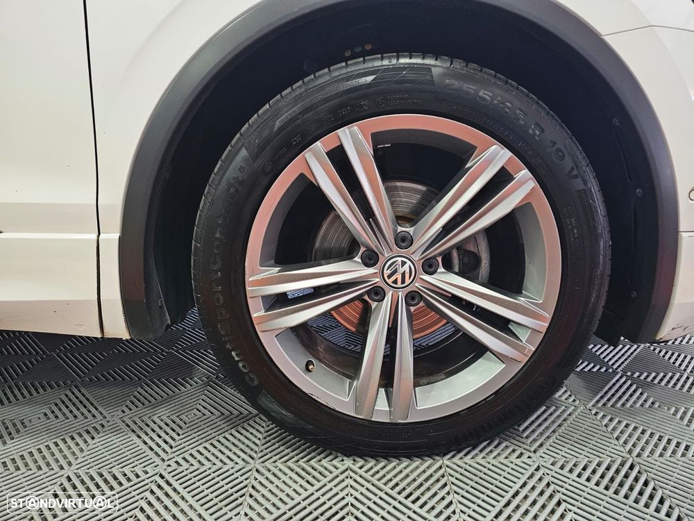 VW Tiguan 2.0 TDI R-Line DSG - 10