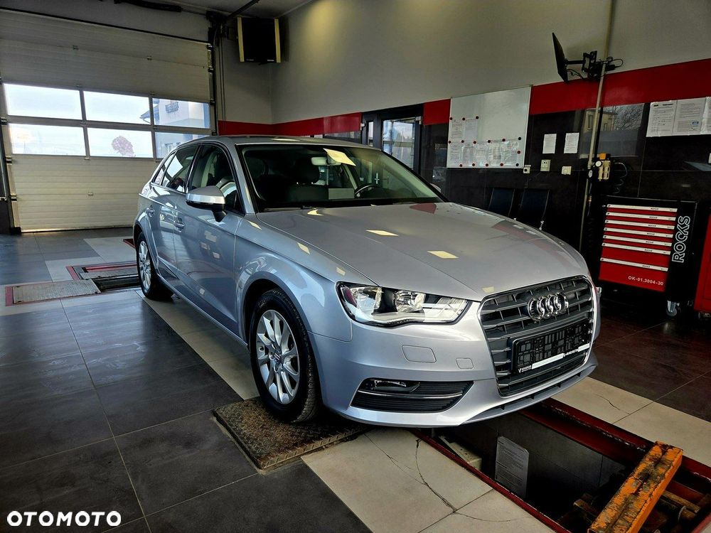 Audi A3 Sportback 1.4 TFSI Attraction - 33