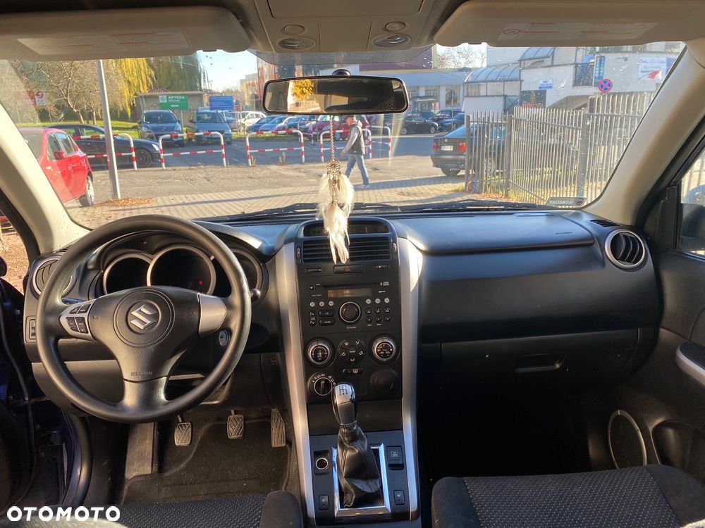 Suzuki Grand Vitara - 12