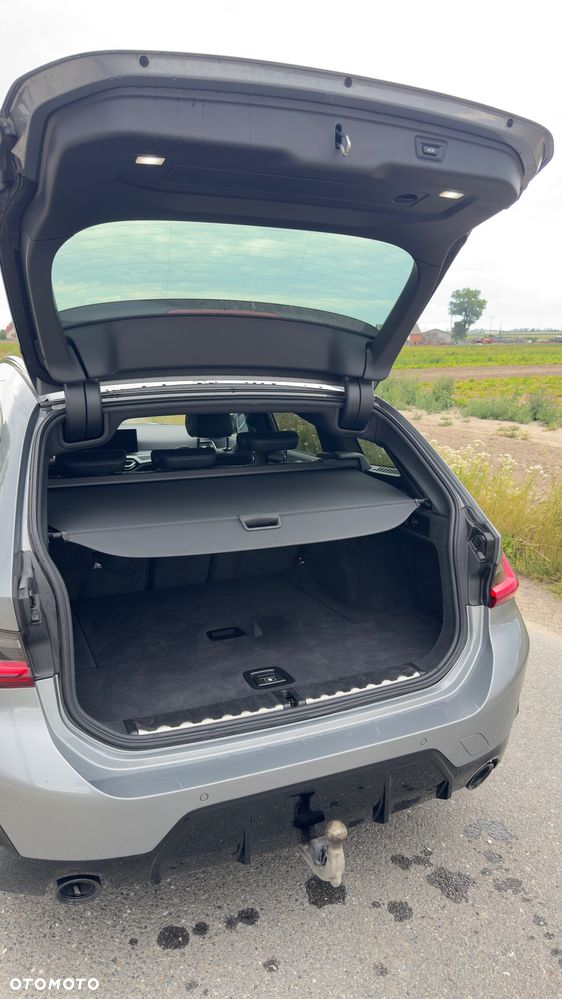 BMW Seria 3 320d xDrive M Sport - 9
